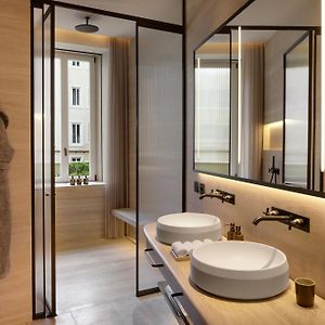 Salviati Suite